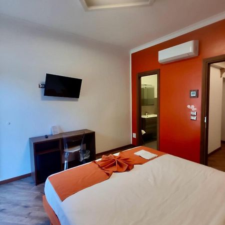 Rainbow Hotel Depandance Joli Сан Марино Екстериор снимка